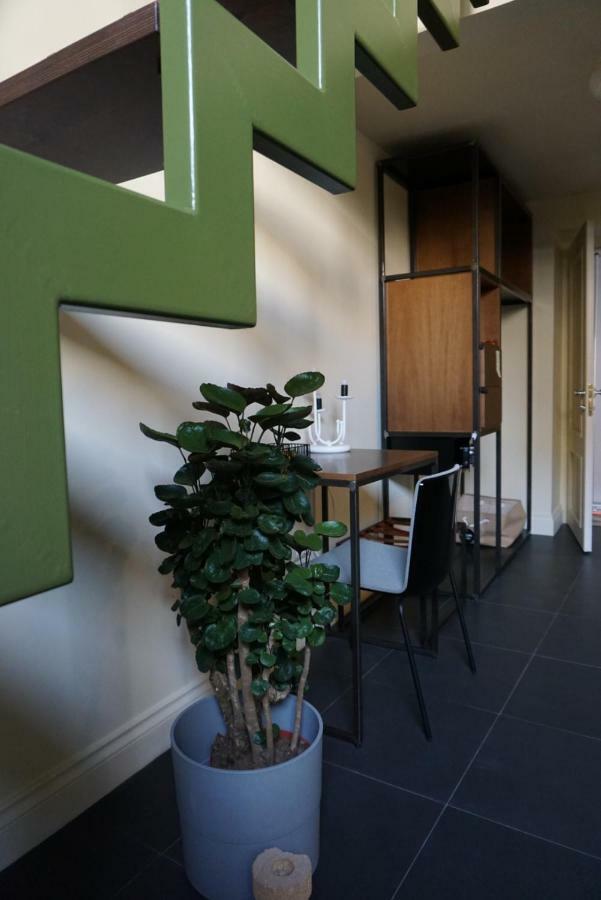Avolio Tailored Rooms Syracuse Exterior photo